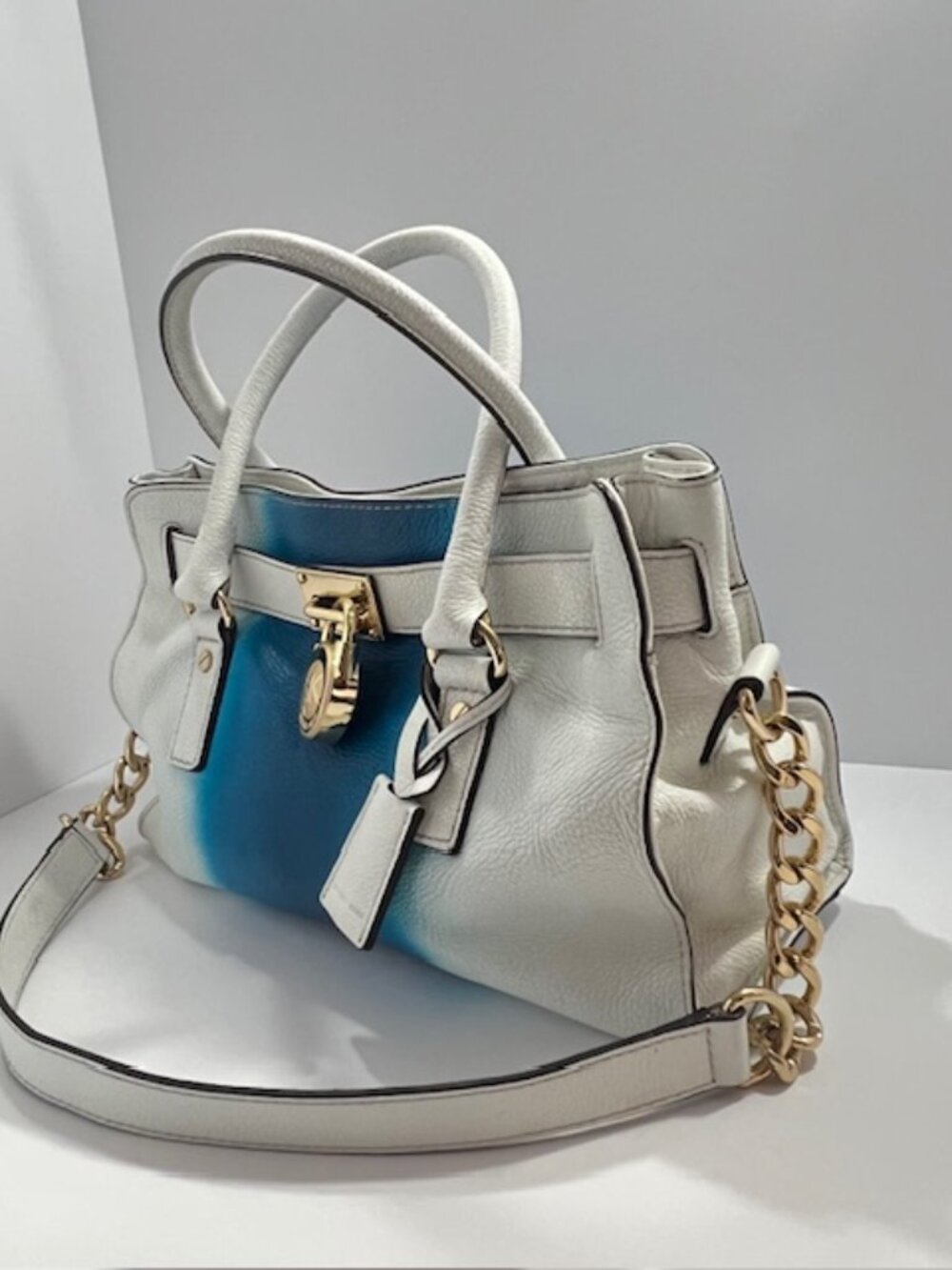MICHAEL KORS HAMILTON EAST WEST WHITE/BLUE LOCK & KEY LEATHER SATCHEL MEDIUM EUC - Picture 6 of 15